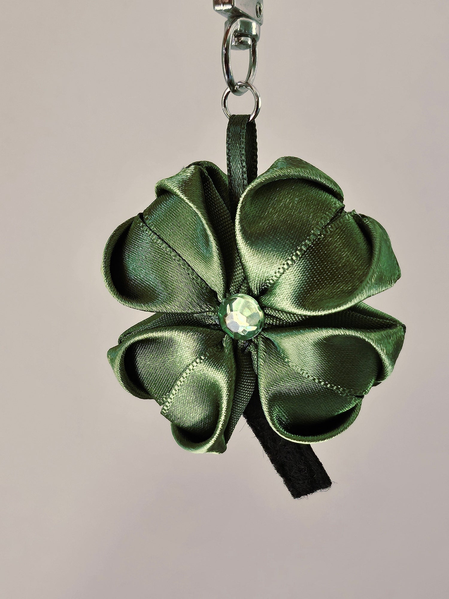 lucky four-leaf clover keychain